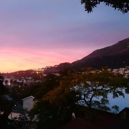 Independent Quaint Flat, Close To Beach Kapstadt Exterior foto