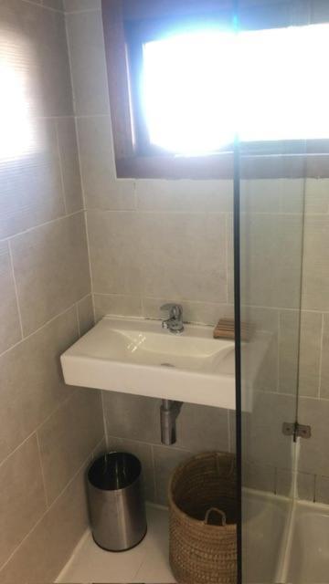 Independent Quaint Flat, Close To Beach Kapstadt Exterior foto