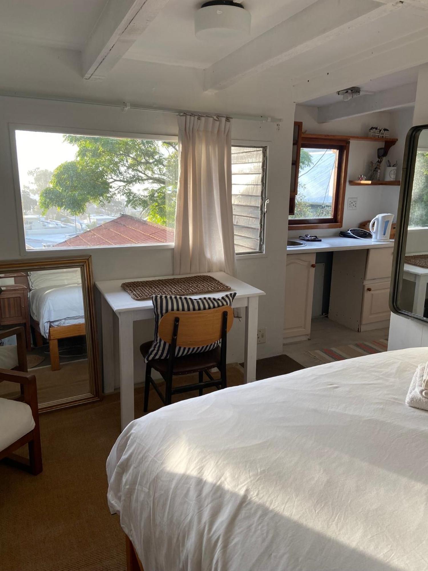 Independent Quaint Flat, Close To Beach Kapstadt Exterior foto